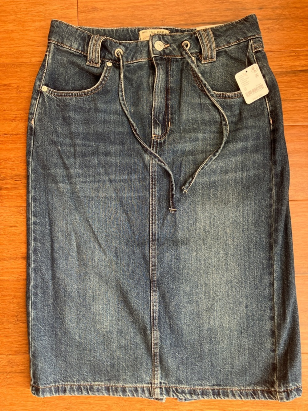 WE THE FREE indigo blue denim skirt - size 27